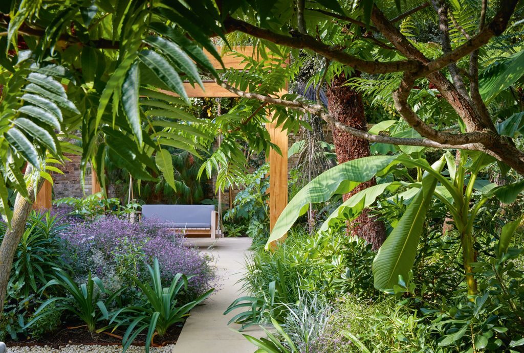 Garden Design project 2 – Legacy Paving & Landscaping