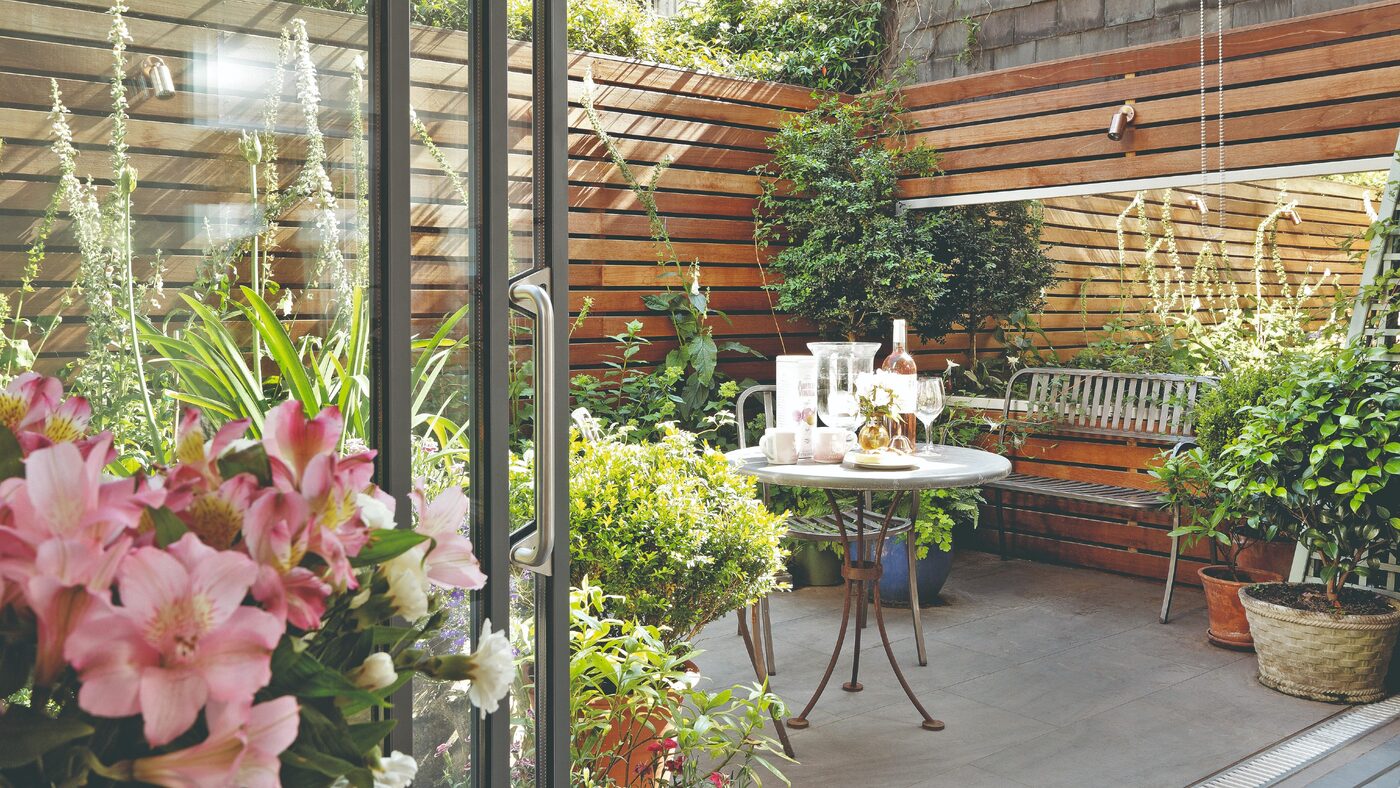 Patios & Outdoor Spaces project 4 – Legacy Paving & Landscaping